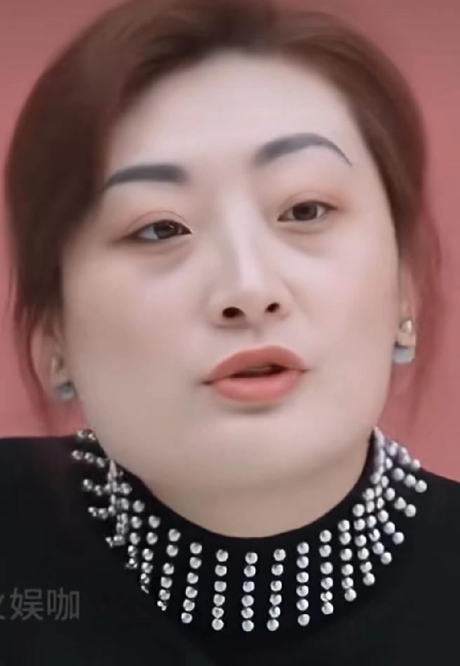 为啥宗馥莉继承娃哈哈股份？


宗馥莉能接娃哈哈股份，
不是没道理
明明可以靠着