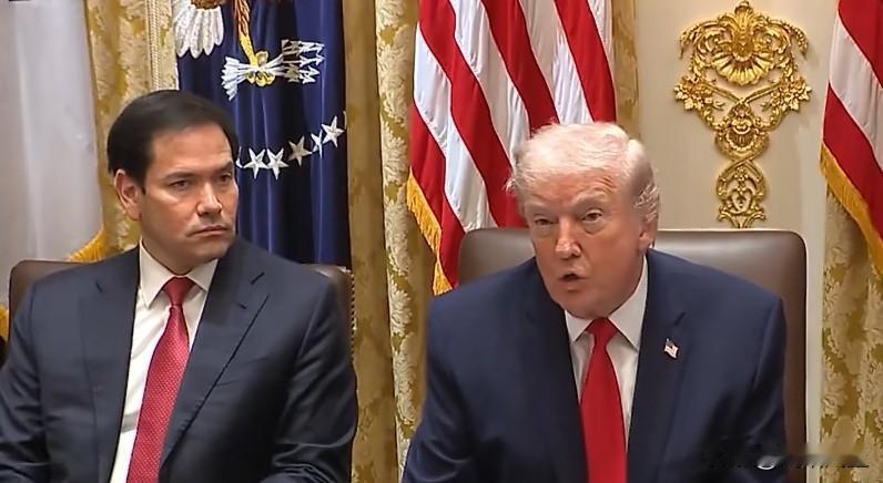 特朗普在内阁会议上宣布，将重新开放委内瑞拉全部商业空域。