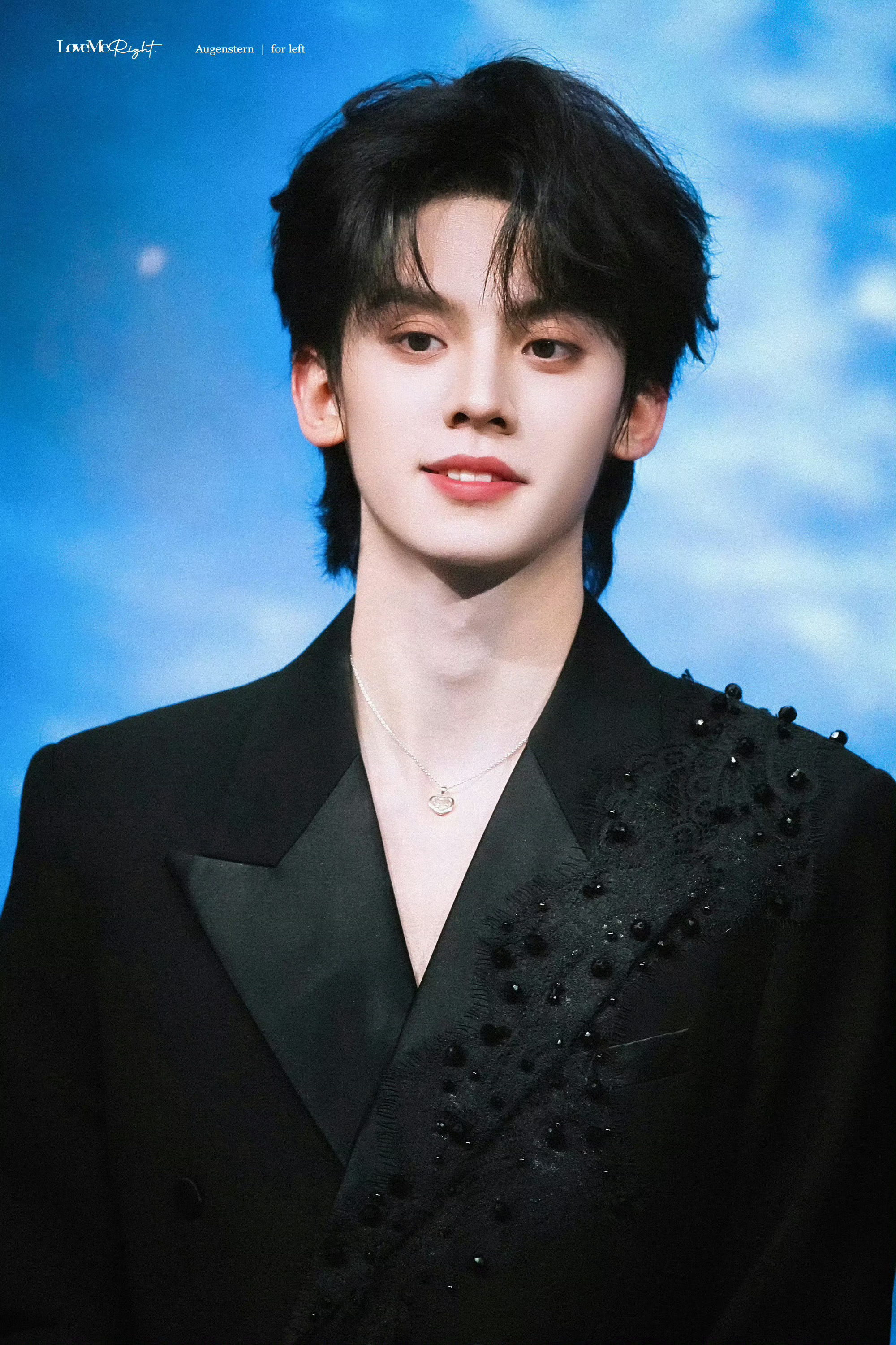 TF运动会三代第一次颜值出圈rs就是在家族运动会上射箭，这次也狠狠期待门面ACE