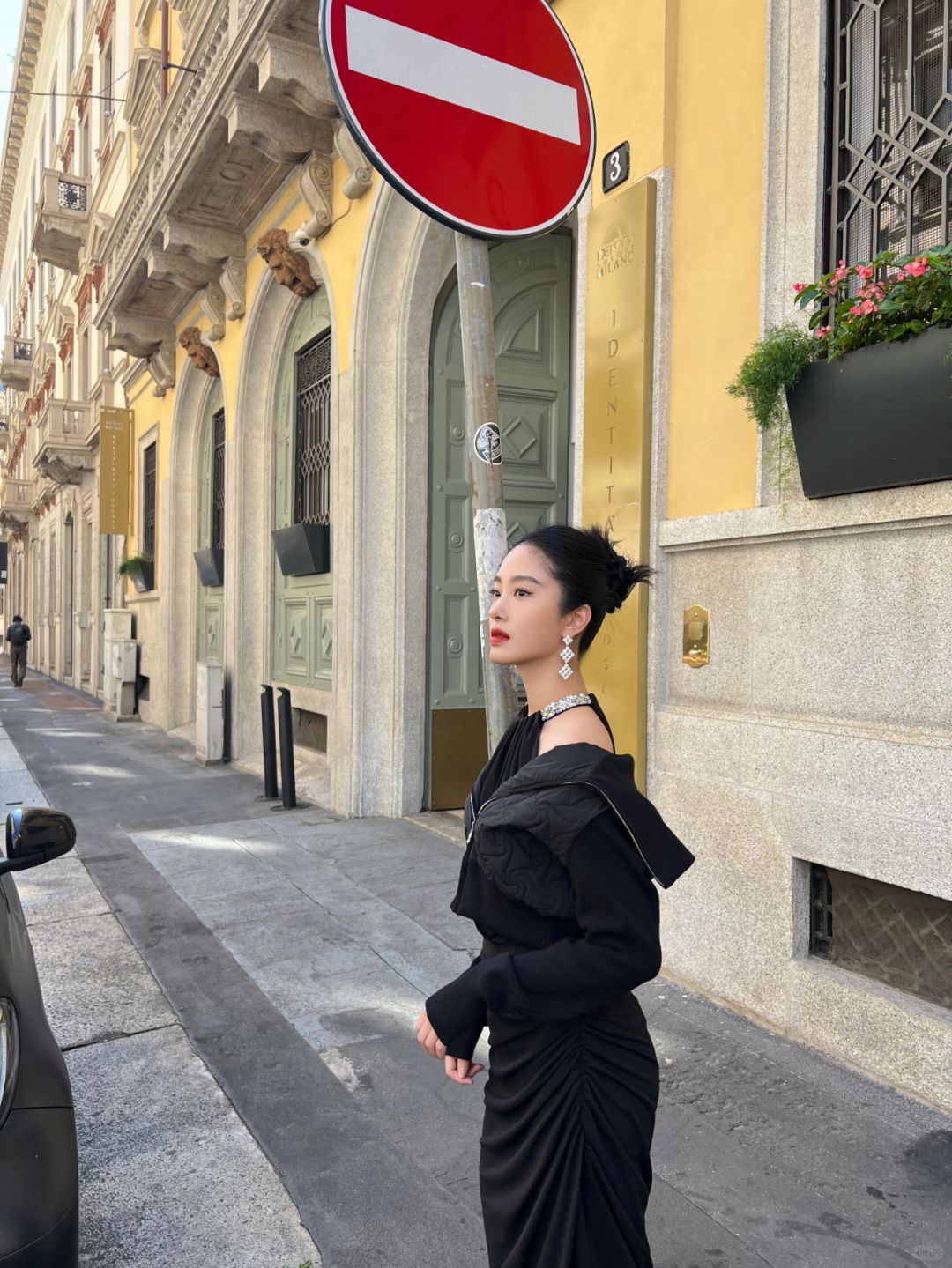 杨采钰米兰时装周 |ootd「灵感参考」