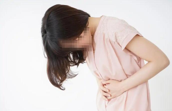 “太嚣张了！”7月9日报道，贵州六盘水，一名女子看上有妇之夫，不仅与其发生关系怀