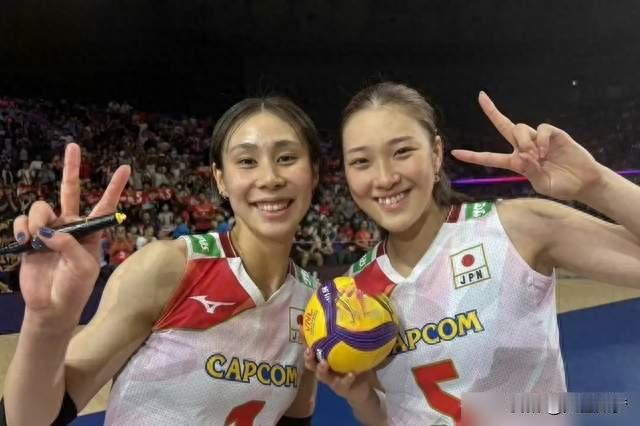 硬实力碾压！女排复仇泰国，决赛迎战日本