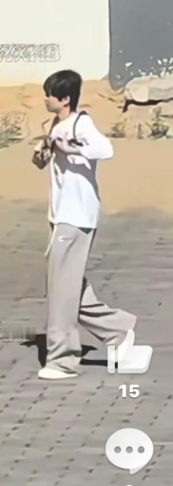 额 不讲不讲 