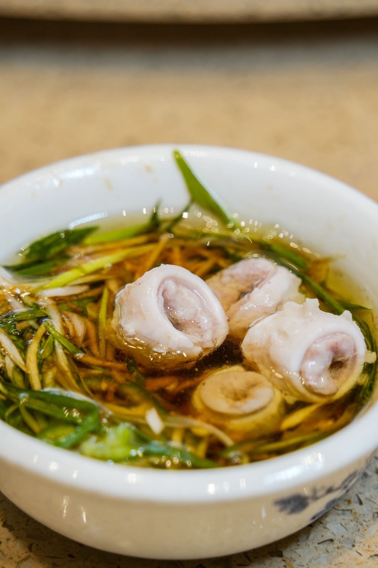 ‼️顺德40年老牌清水火锅🔥鲜到舔盘！来顺德必吃的老字号松记，华侨城新店太绝了