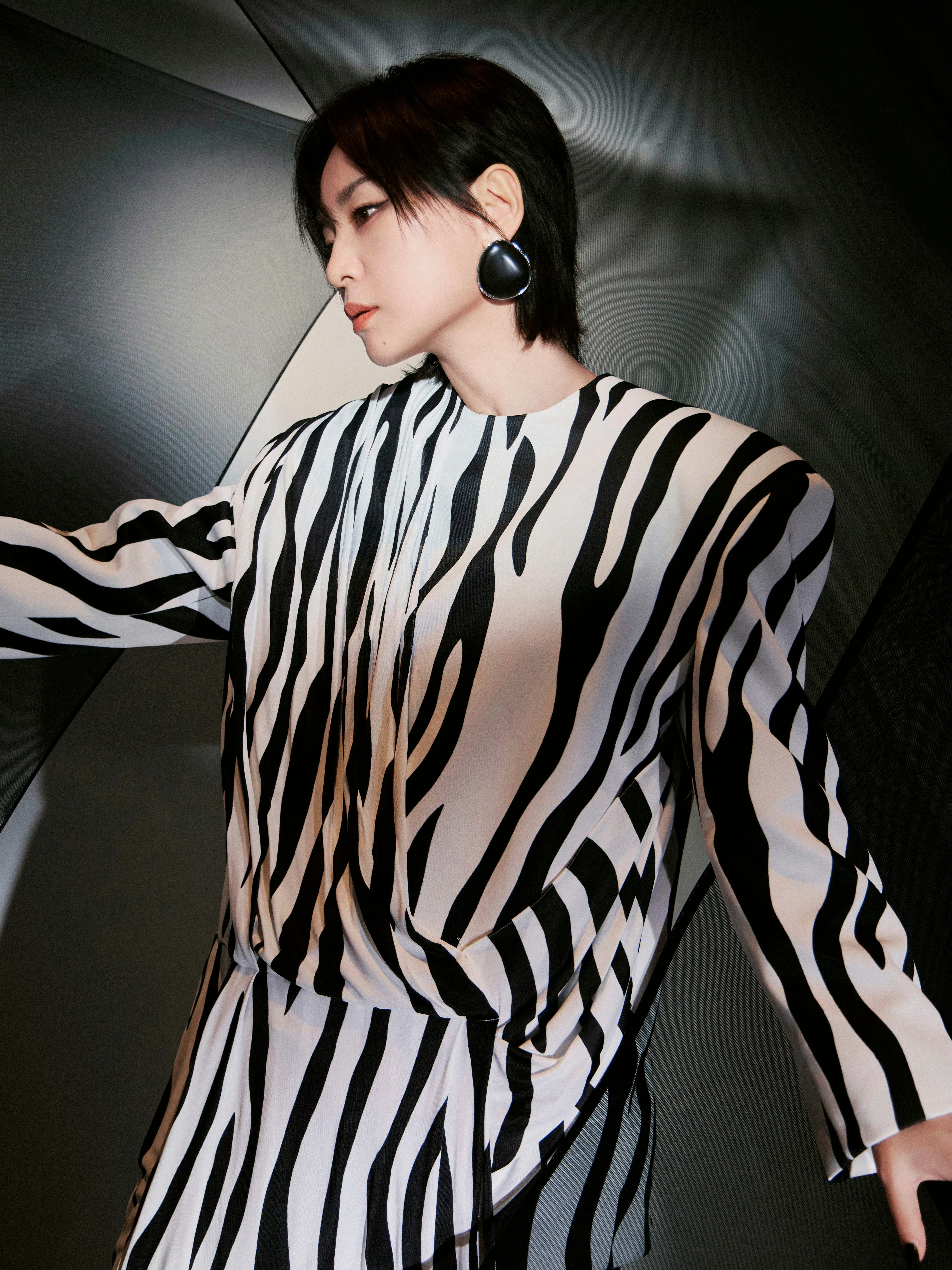周笔畅 出席 国乐无双  .TOTAL: MARIE ADAM-LEENAERD