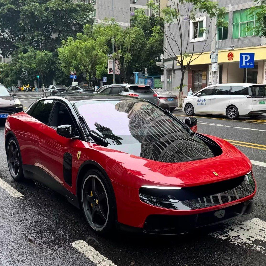 法拉利Luce在国内上路啦
电车出海 大v聊车
