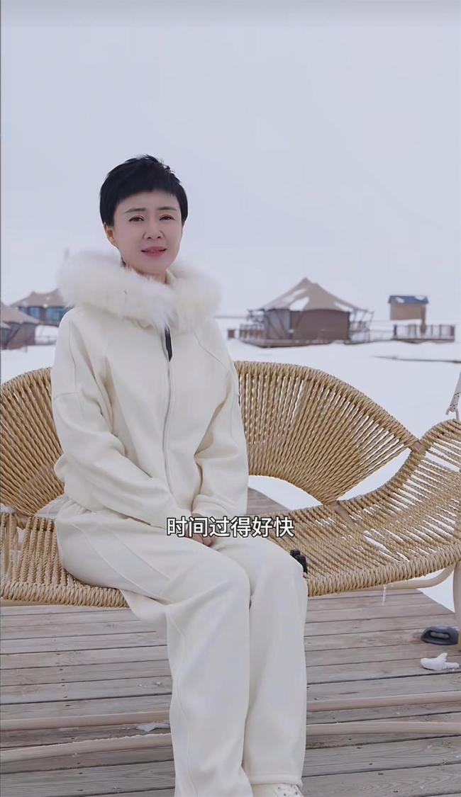 全网惋惜贺娇龙离世。贺娇龙同志因公殉职，全网深感悲痛与惋惜。截至202...