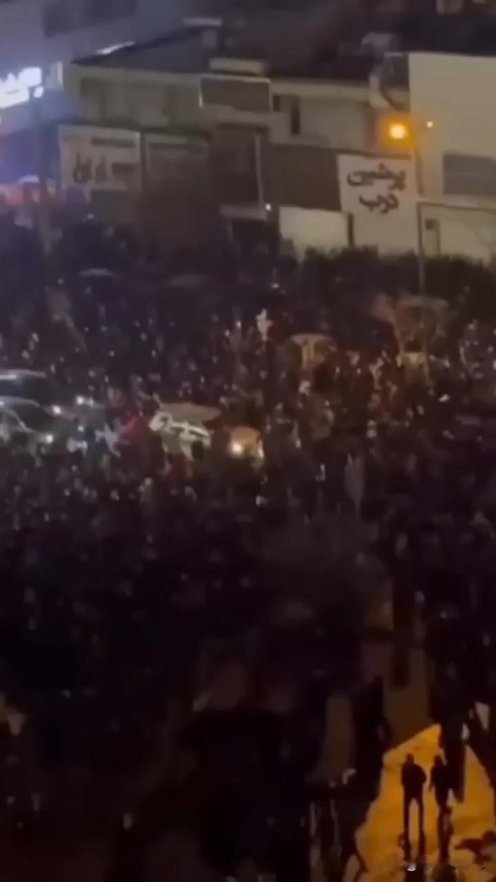 伊朗形势紧张，国家站位与立场是一码事，从民间角度而言，是否应该参照去年6月时候的