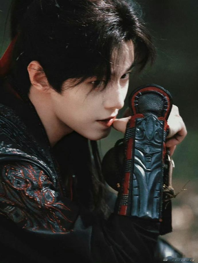 包上恩何与嫡谋平番开机包上恩何与嫡谋月底开机 月底横店聚首开机，包上恩携任瑶期改