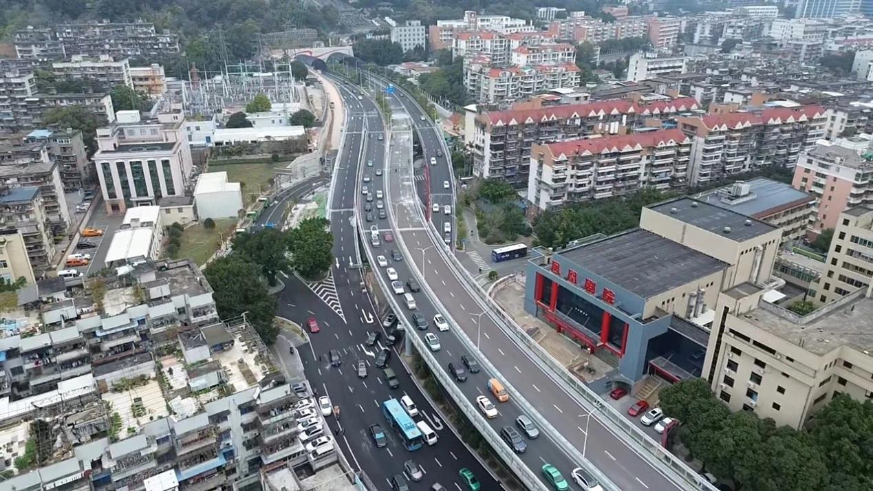 【已获批！投资逾34亿，福州城区新建一条快速路】
城市要想富，多修快速路！日前，