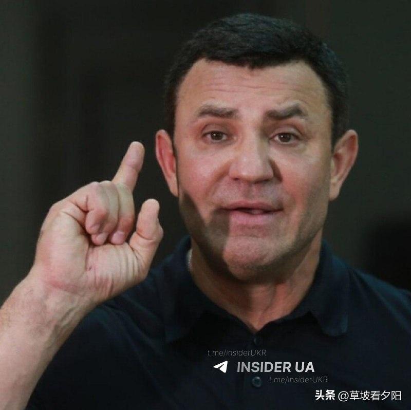 乌国家反腐局与反腐败检察院6月29日对议员尼古拉·蒂先科提出指控。他被控以“打击