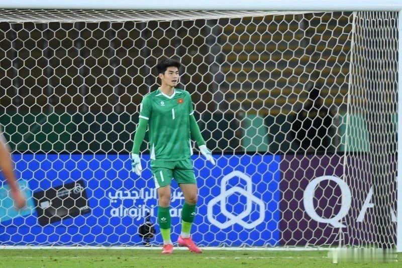 u23中国晋级决赛足球 越南U23门将：中国队踢得和之前完全不一样，这让我们很意