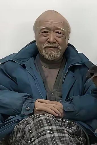 八十岁的老演员李保田曾被称为“戏霸”，他不接广告不上综艺节目，只专注演戏这一件事