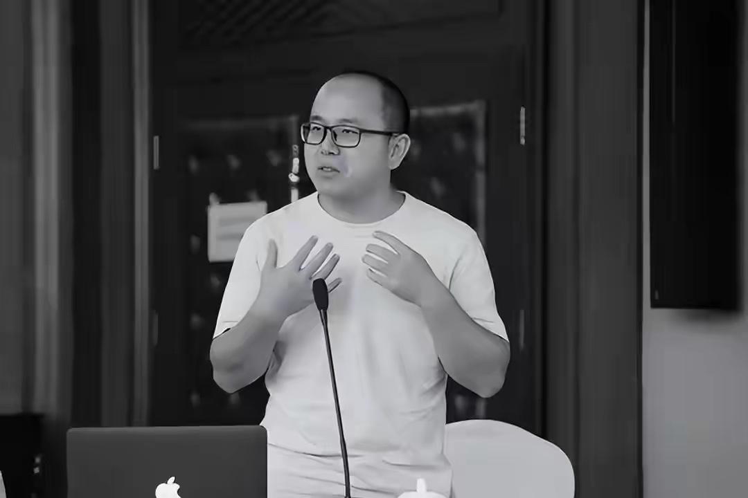 《我在故宫修文物》导演叶君突然去世，最伤心的人莫过于他的家人

叶君去世 ，享年