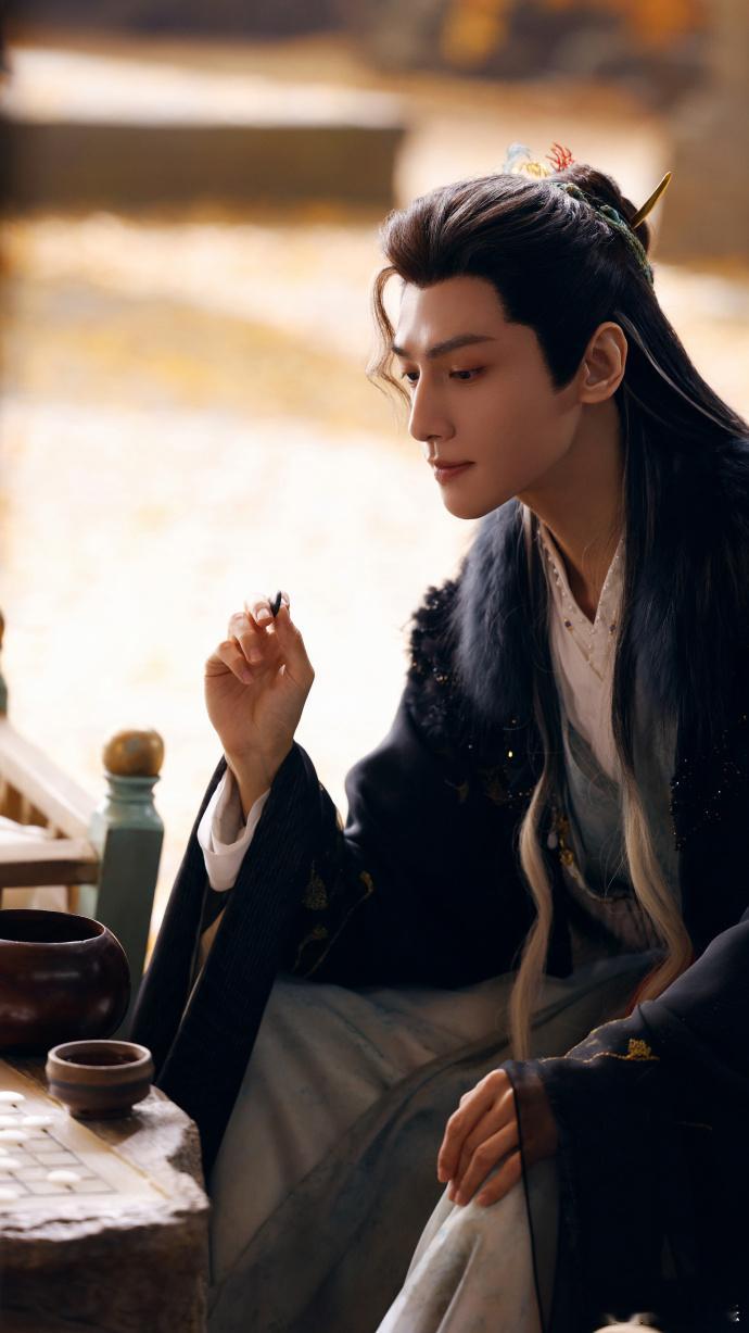 罗云熙85生扛剧能力 水龙吟开播即爆，罗云熙一番大男主实力扛剧！剧情紧凑、服化道