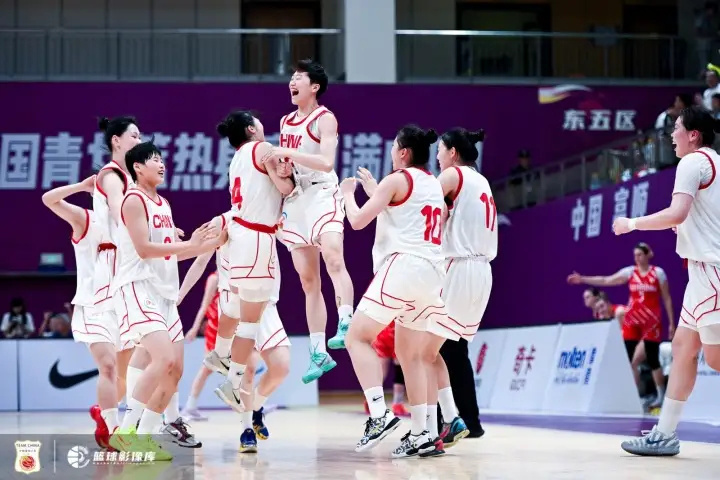 中国U18女篮大胜韩国U18女篮U18女篮亚洲杯季军赛，中国U18女篮对阵韩国U