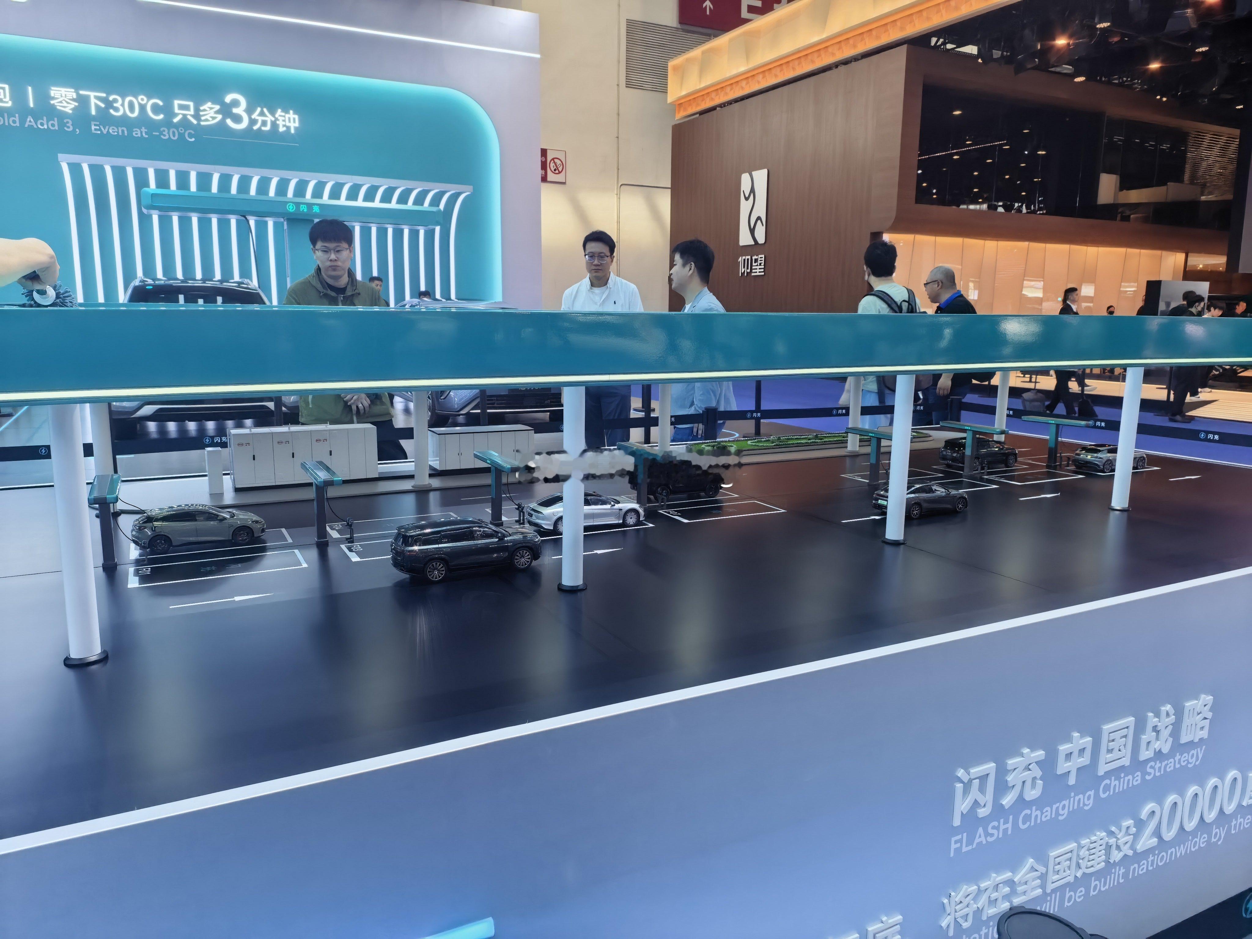 比亚迪的技术还是相当强的从我学车的电池有关的东西时就知道了刀片电池，一直到现在仍