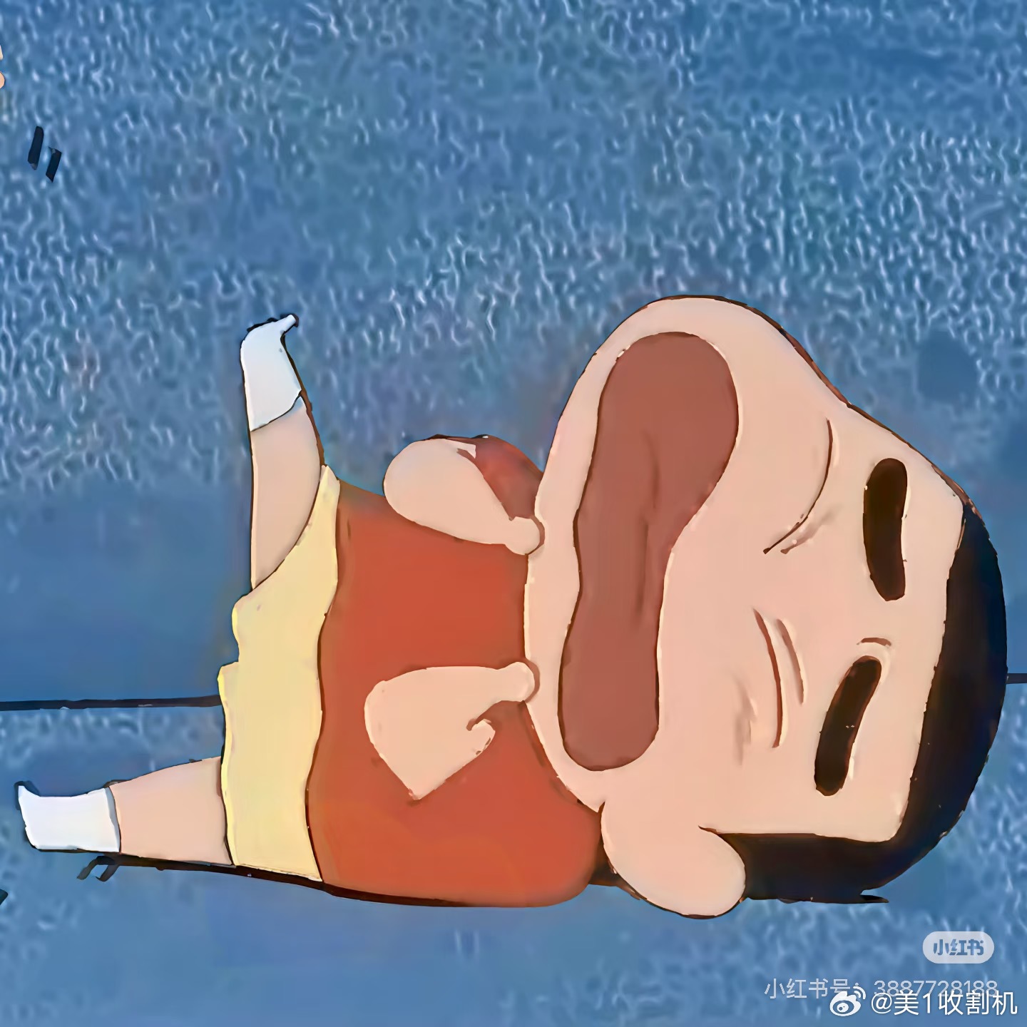 刚在逛商场，我最近涂那个猛药身体乳身体特别滑，我突然就对zdd说：你快摸一下我身