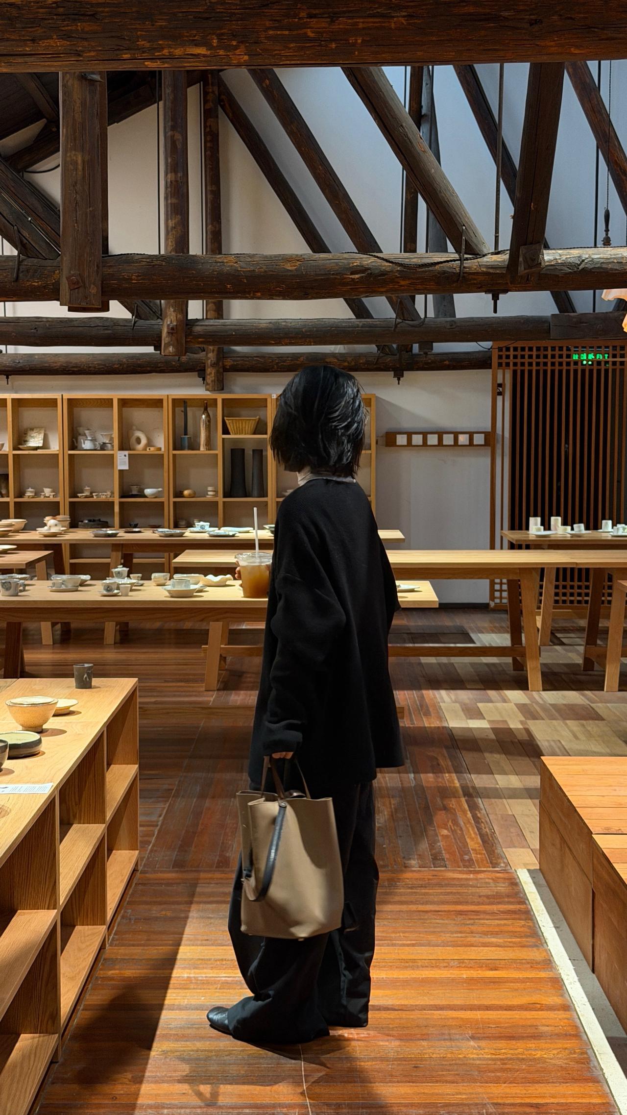 分享一首好听的歌 我们晚上见
极简穿搭 ootd穿搭 简约穿搭