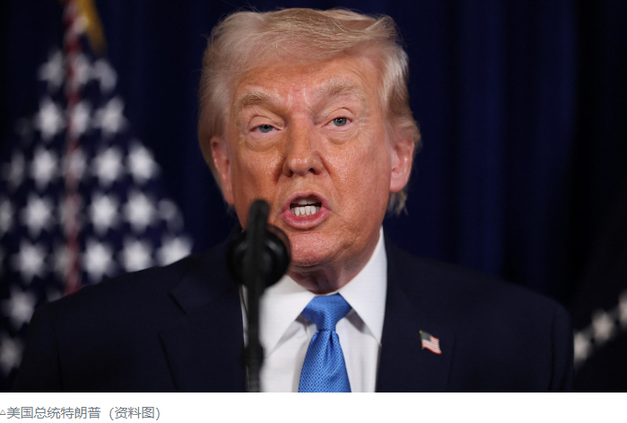 【#美媒爆料特朗普又要退群#，#特朗普考虑退出美墨加协定#】据彭博社11日报道，