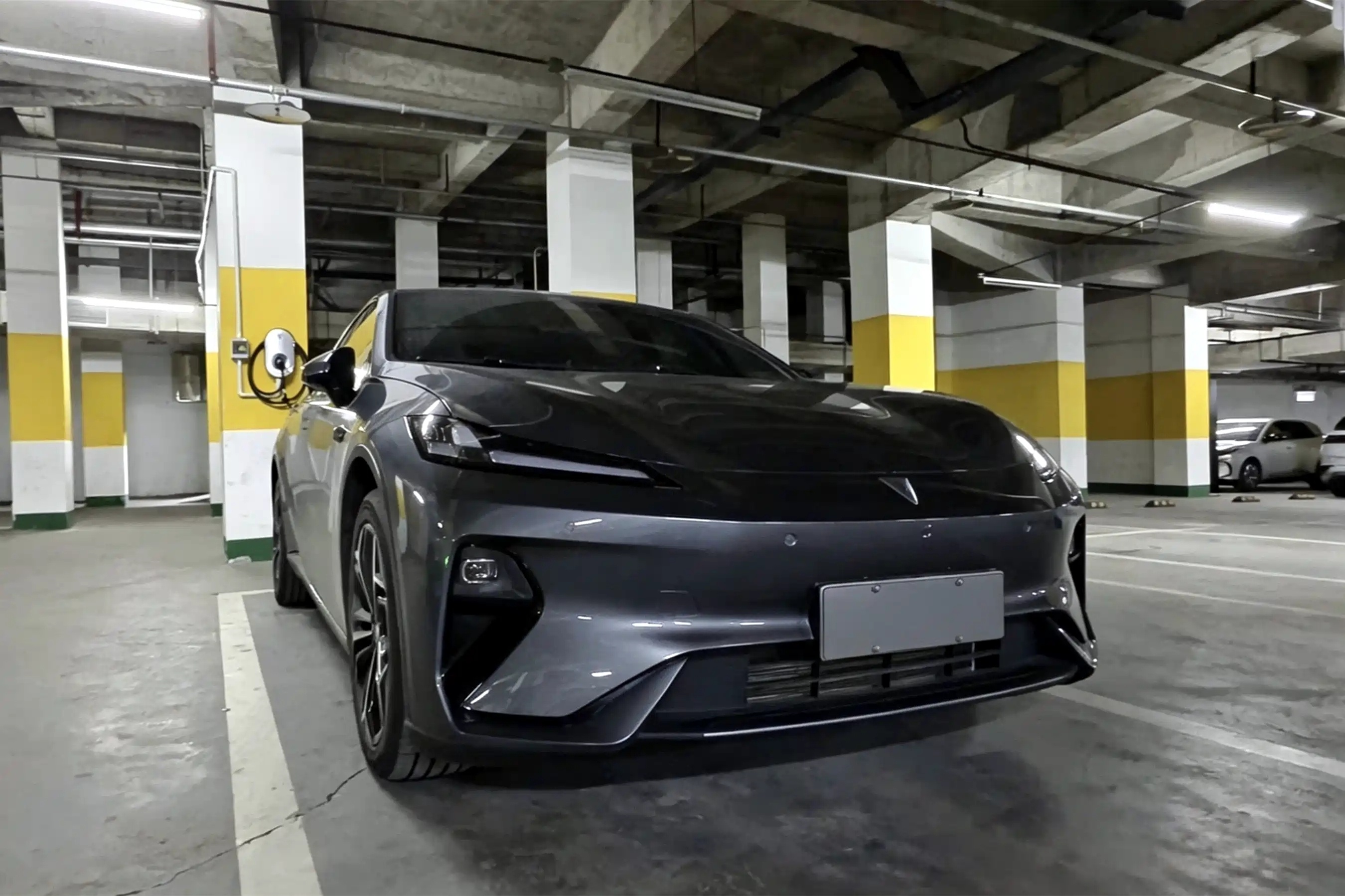 汽车的社交属性变强了吗汽场全开 ————————————————————🚗 车