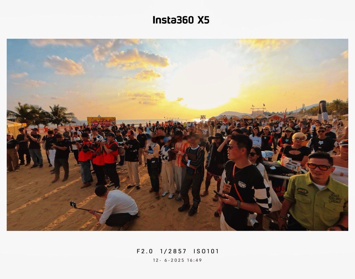 这insta360的X5升级了最新固件以后还挺好玩儿的，感觉这家公司现在是真想让