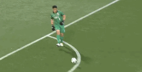 待到红旗满天下，马踏川崎赏樱花，泰山队开局不错，抢传射，完美了。[啤酒]