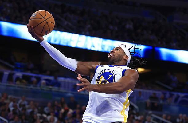 希尔德目前的三分命中率是31.6%，目前的场均正负值是-3.2，都是差到离谱的水