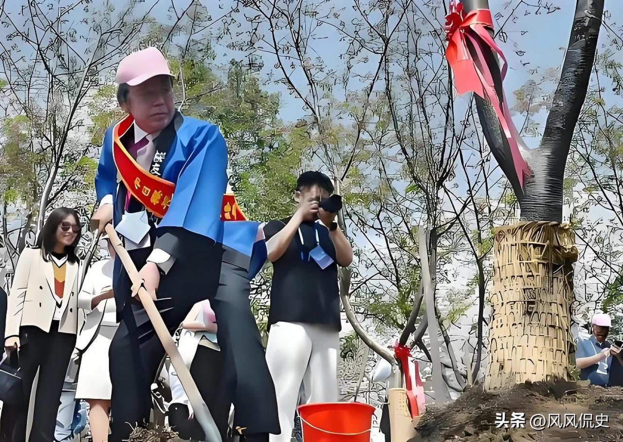 中国对日本发出新信号。
 香港《明报》3月29日曝出消息，在中日关系持续紧绷的当