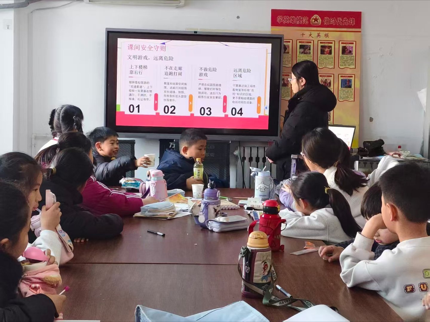 秦岭笑谈【社区育童心 实践暖人心】大学生寒假社会实践三下乡社会实践公益行2026