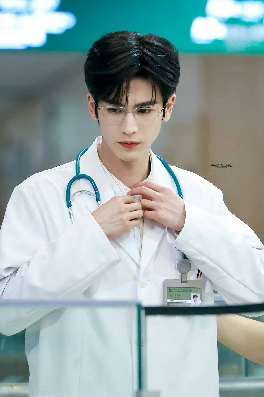 张凌赫《爱你》将在日本上映凌帝一番扛剧现偶之光何苏叶火到海外 