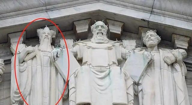 为什么美国最高法院三圣像放的是孔子而不是苏格拉底？就这么说吧，那三圣像上就没一个