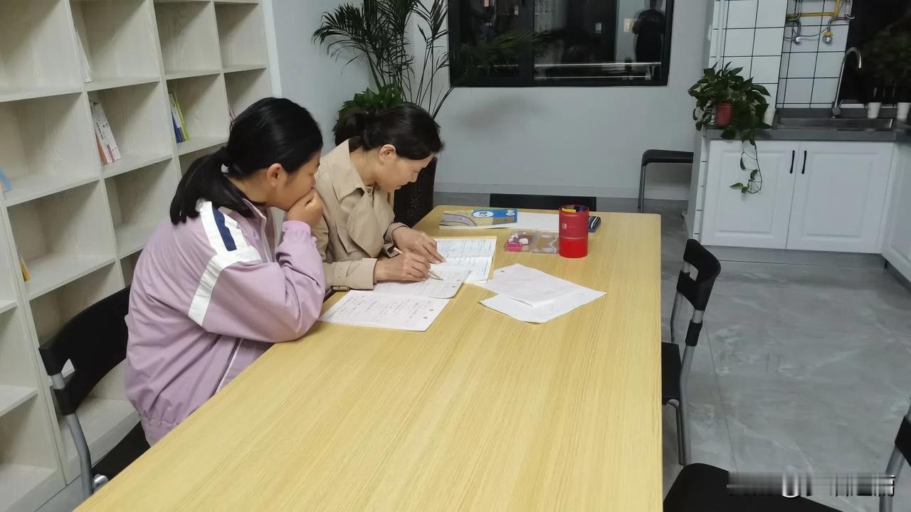“天地尚不能久，而况于人乎？”天地尚且不能长存，也有无能为力之时，而人生于天地之