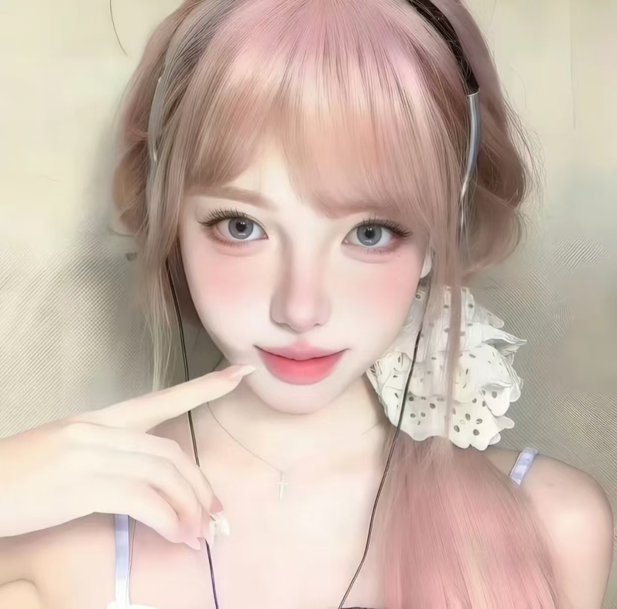 "小乖 这个世界太乱了 听自己的心声就好了" "𝓨𝓸𝓾 𝓪𝓻𝓮 𝓽