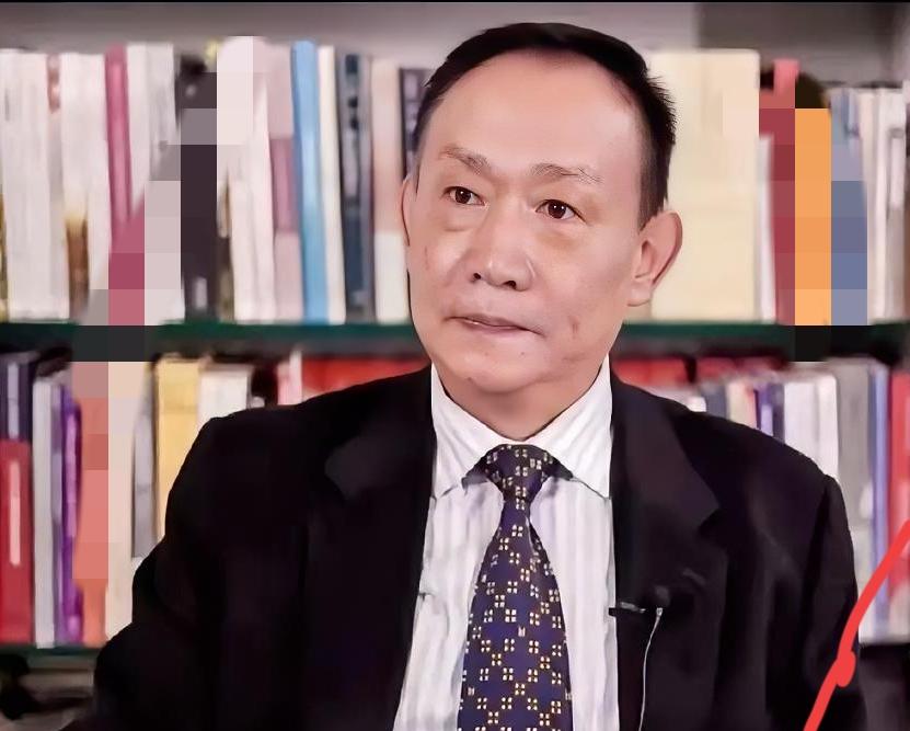 卢麒元这次是真急了。
他站出来，指着一些人的鼻子吼：“有些人喝了两天洋墨水，回来