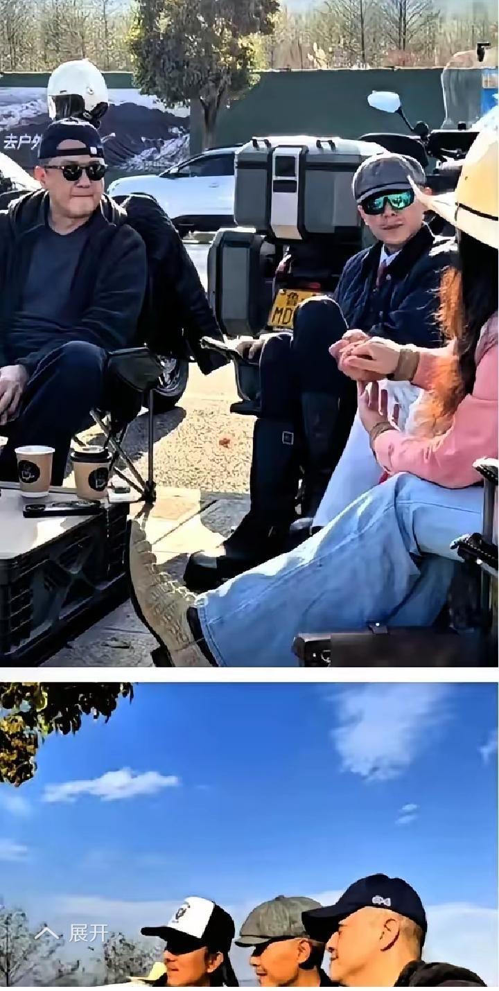 “别以为李亚鹏垮了。你看他跟谁混在一起，就全明白了。
​​大过年的，李亚鹏没回哪