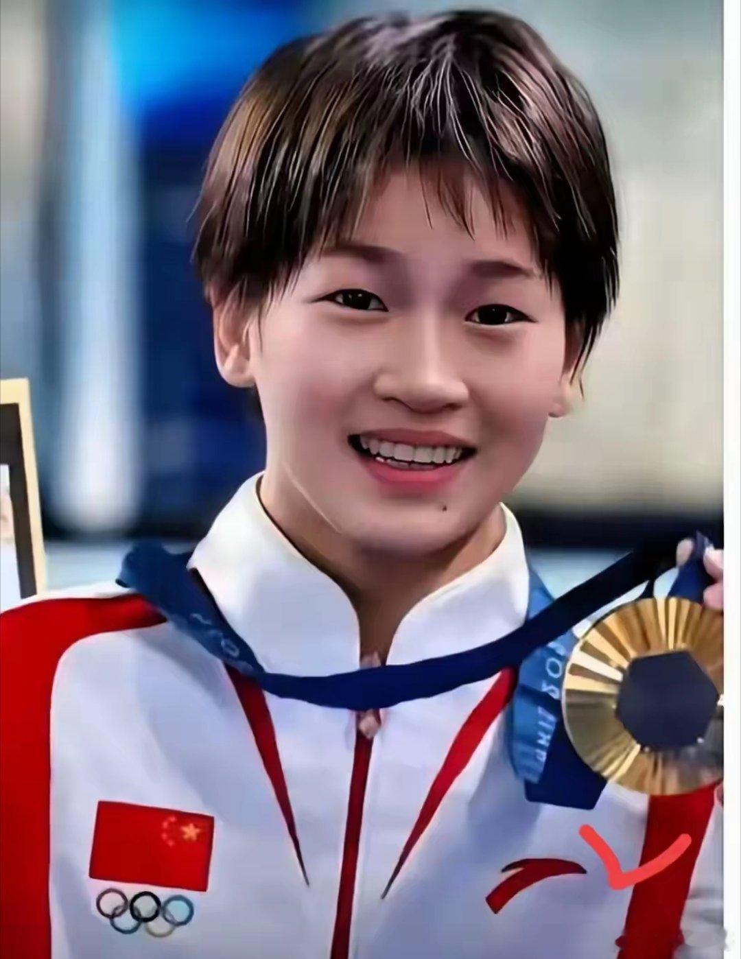 支持全红婵！严惩网暴！男子在微信群多次侮辱奥运冠军全红婵被行拘，大快人心。为国争