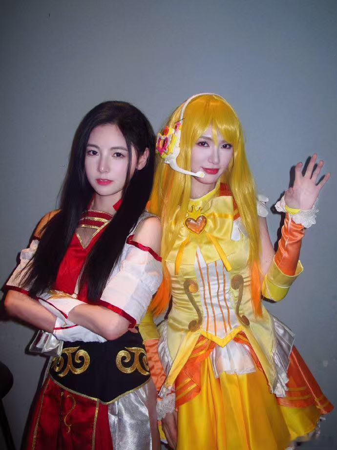 童年回忆杀预警！戴萌复刻《魔箭公主》小蓝造型，黄色发饰、魔仙棒精准拿捏，一句“巴