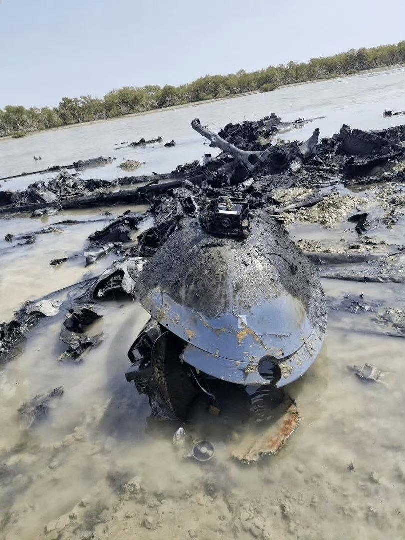 被伊朗击落的带AGM-114 R2反坦克导弹的MQ-9 死神无人机残骸