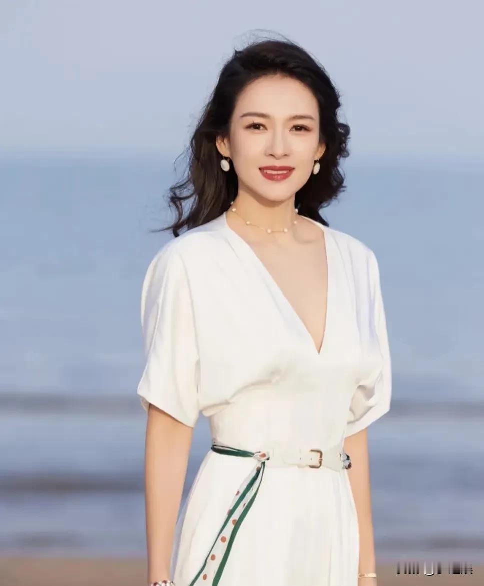 章子怡，实力派女演员，而且还有一颗强大的心！
