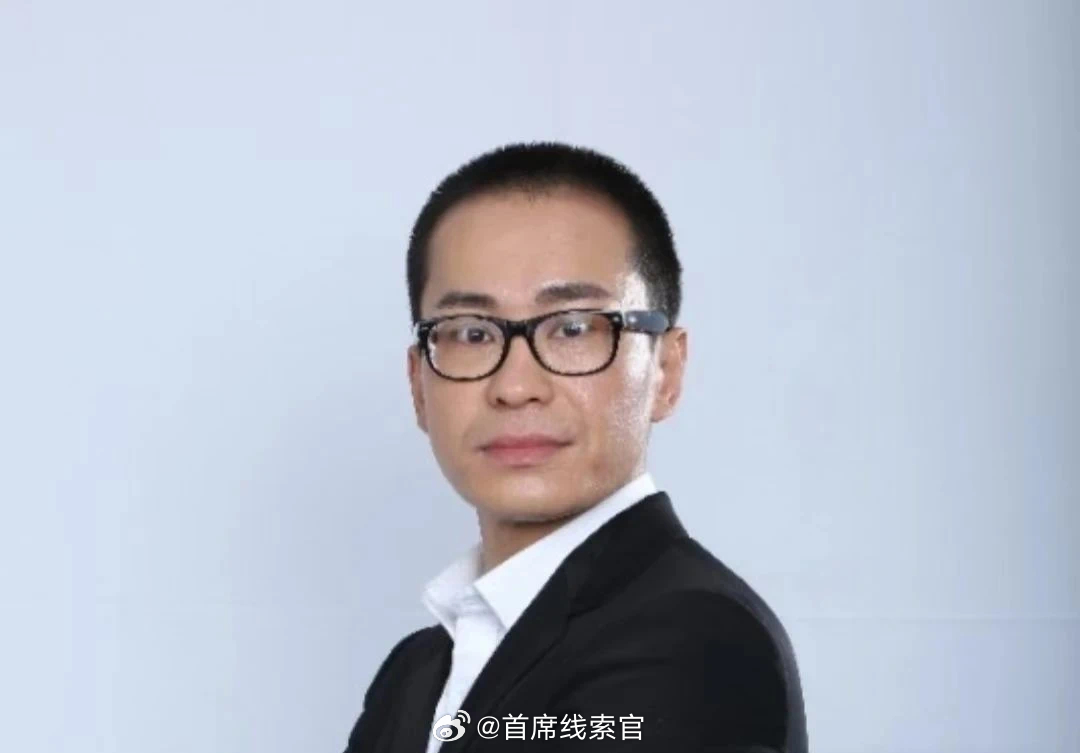 原理想vp刘涛加盟奇瑞星途据车壹条消息，原理想汽车负责大市场的副总裁刘涛在两个月