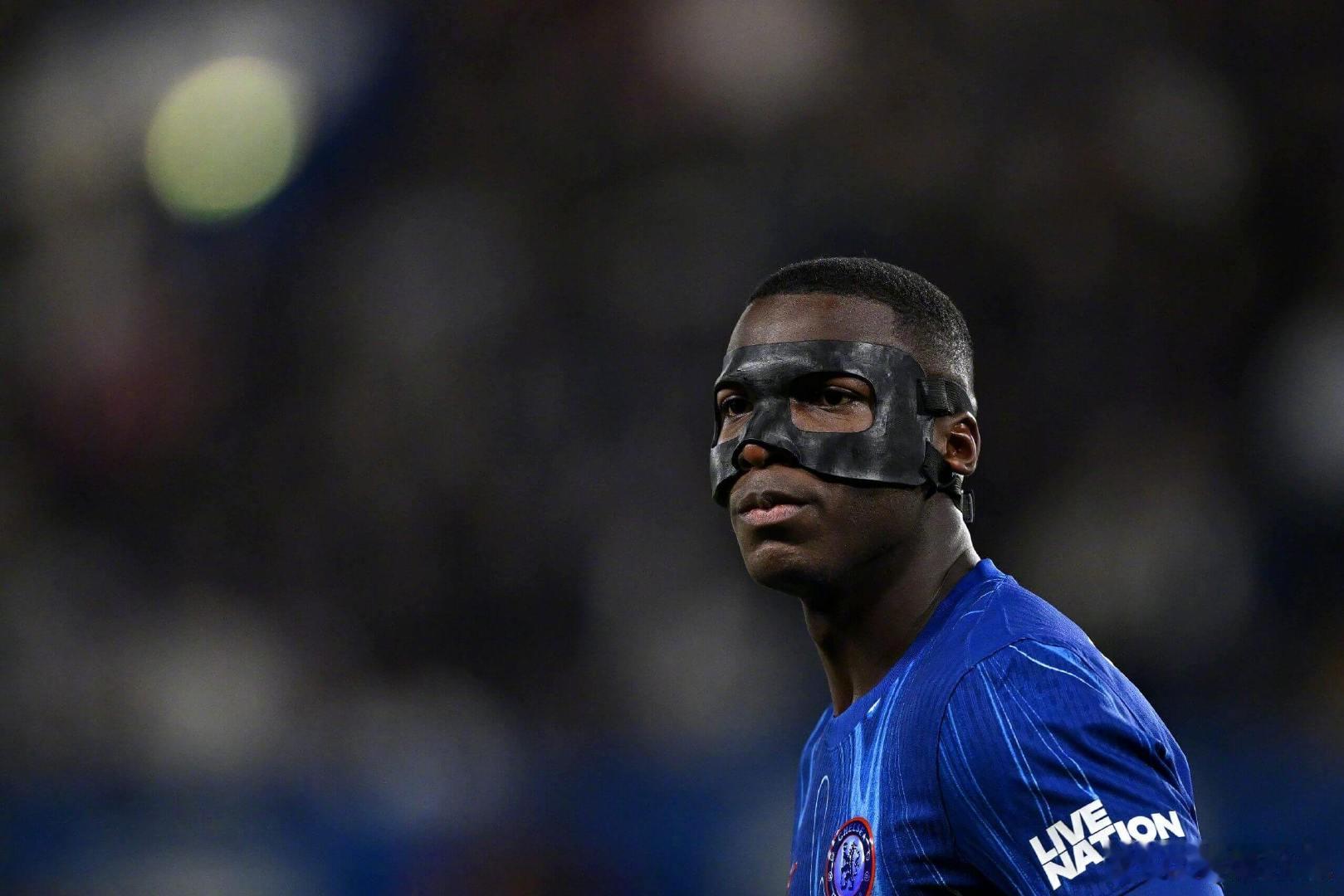 【新的坎特】罗马诺：切尔西接近与凯塞多完成续约，新合同至2033年夏天，球员同意