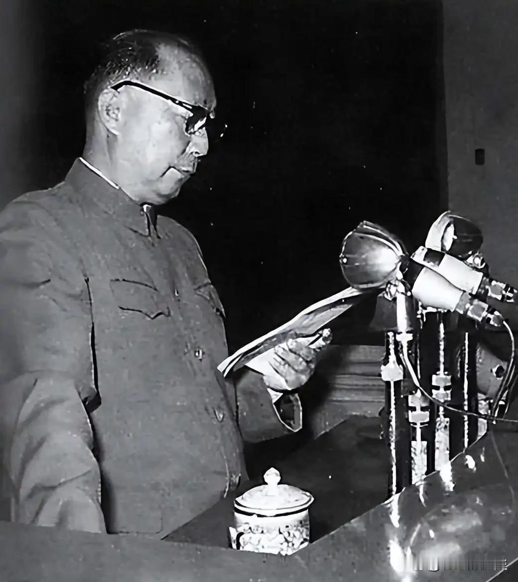 1942晋察冀惊魂：聂帅开会遇枪响，冲出去一看，团长竟打死他的爱犬！
 
194