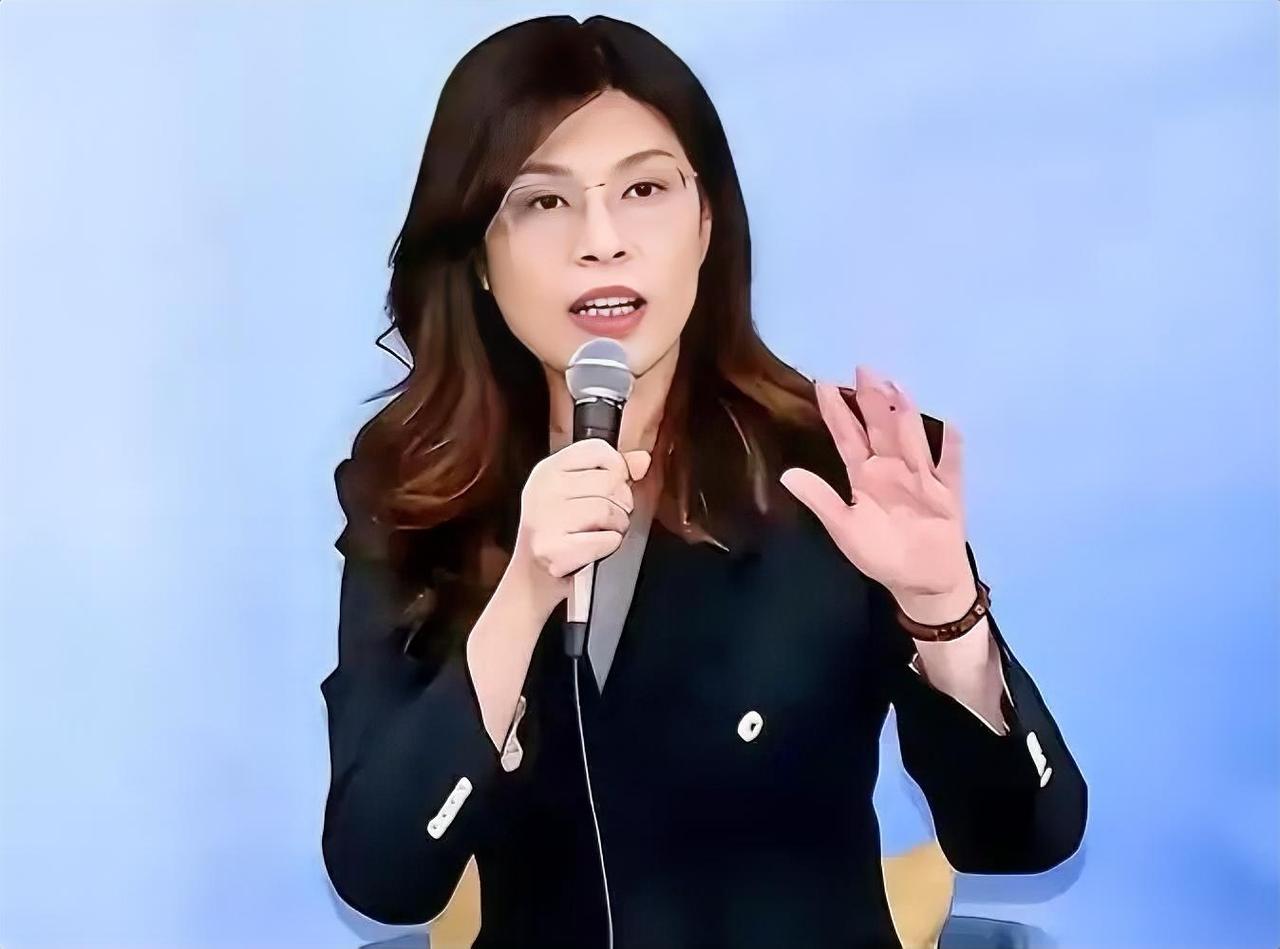 就在刚刚，
中国国民党主席郑丽文发布声明，
3月28日上午，郑丽文与韩国瑜、洪秀