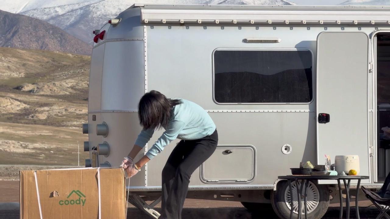 🍢露营晚餐准备中！今天买了只羊头，牙齿黑到发亮，耳朵估计也藏了不少耳屎，先刷个