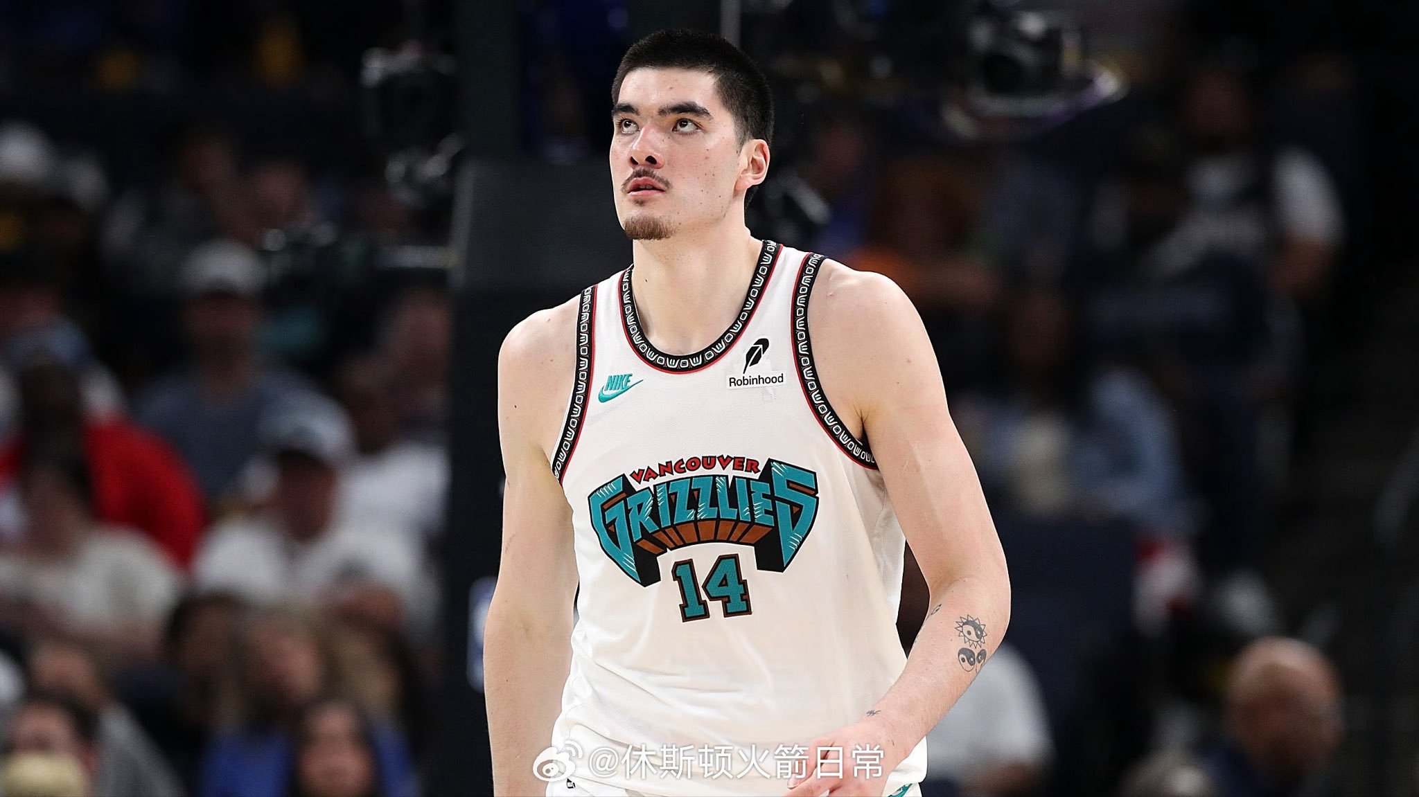 灰熊队表示，扎克·埃迪将接受手术，以解决左脚踝持续的不适和距骨压力问题。 