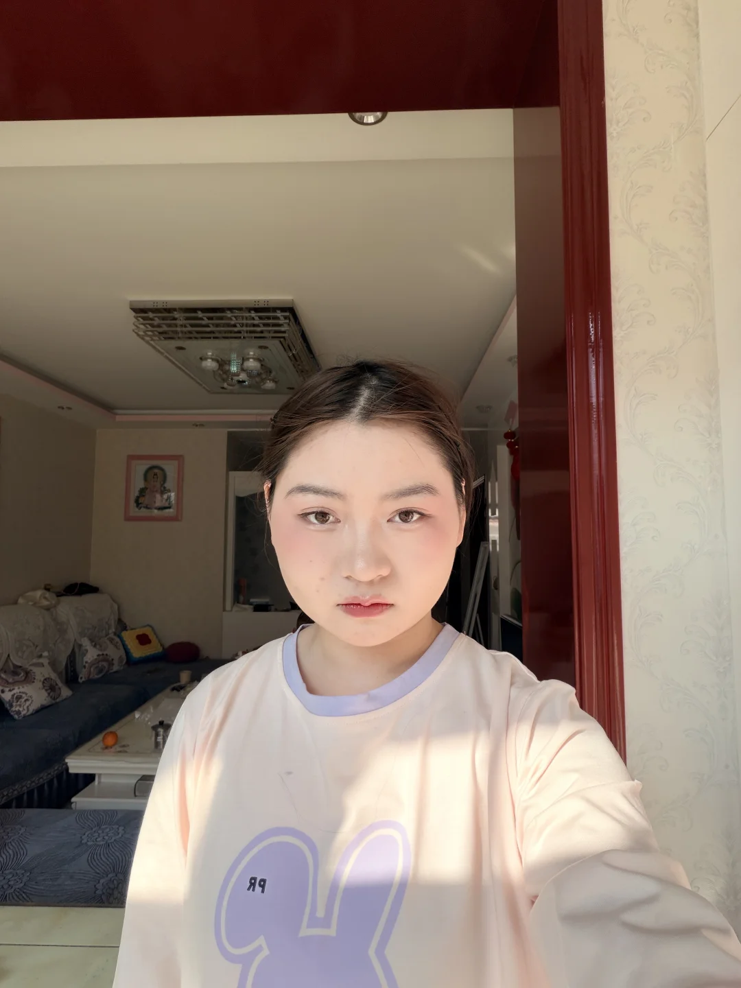 我脸好圆啊 像汤圆