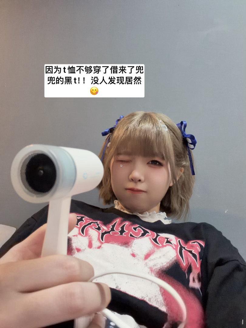 回到家呼呼大睡一天。。。。好了已经不能再继续休息了，要动起来了！韩国之行好像有强