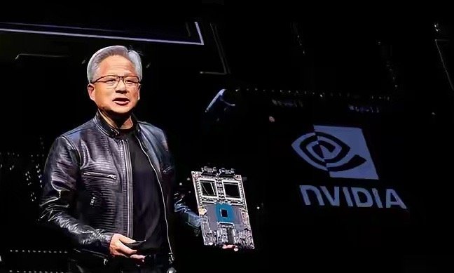 黄仁勋赢麻了。微软，买了48.5万张GPU，全球第一买家，字节跳动，买了23万张
