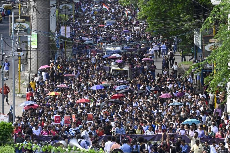 印度西孟加拉邦爆发尼帕病毒疫情，孟买已经发现病例，这种病毒感染以后没有特效药和疫
